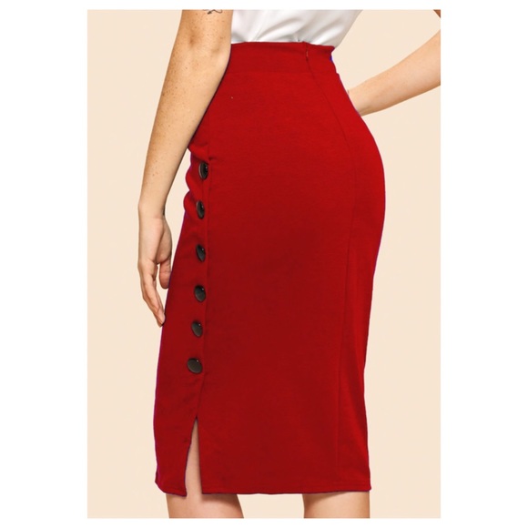 ➕ Button Detail Pencil Skirt - Picture 2 of 5